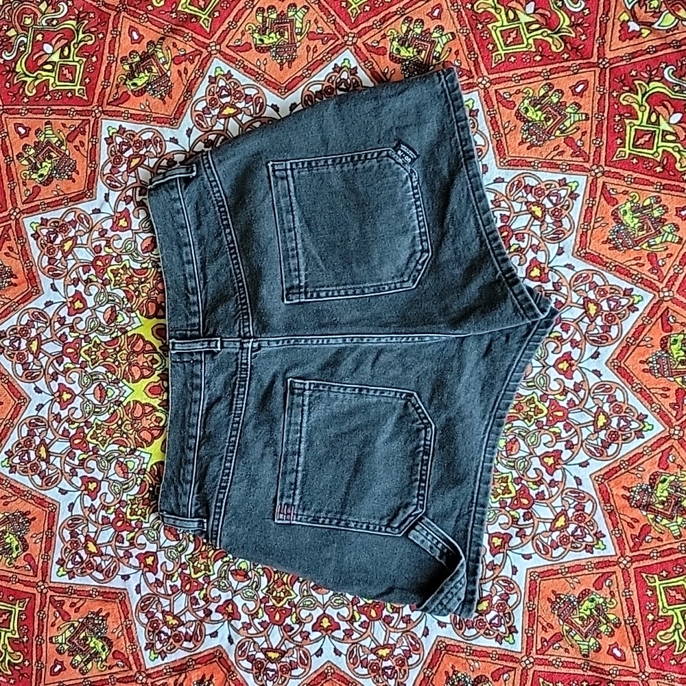 UO highrise carpenter short